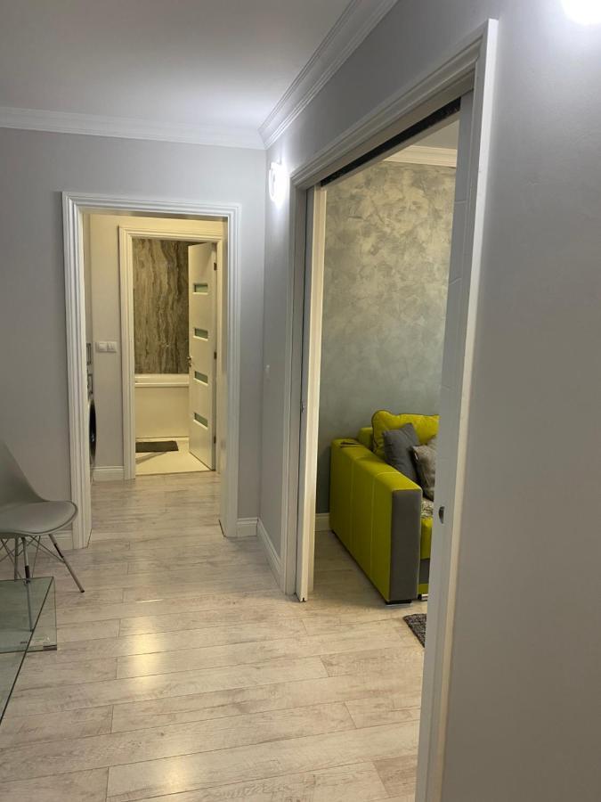Gabi Apartament Suceava Exterior photo